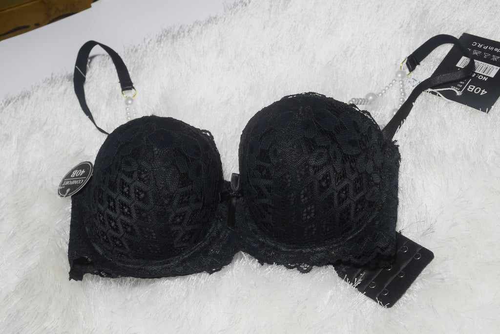 Elegant Lace Lingerie Set with Pearl Straps