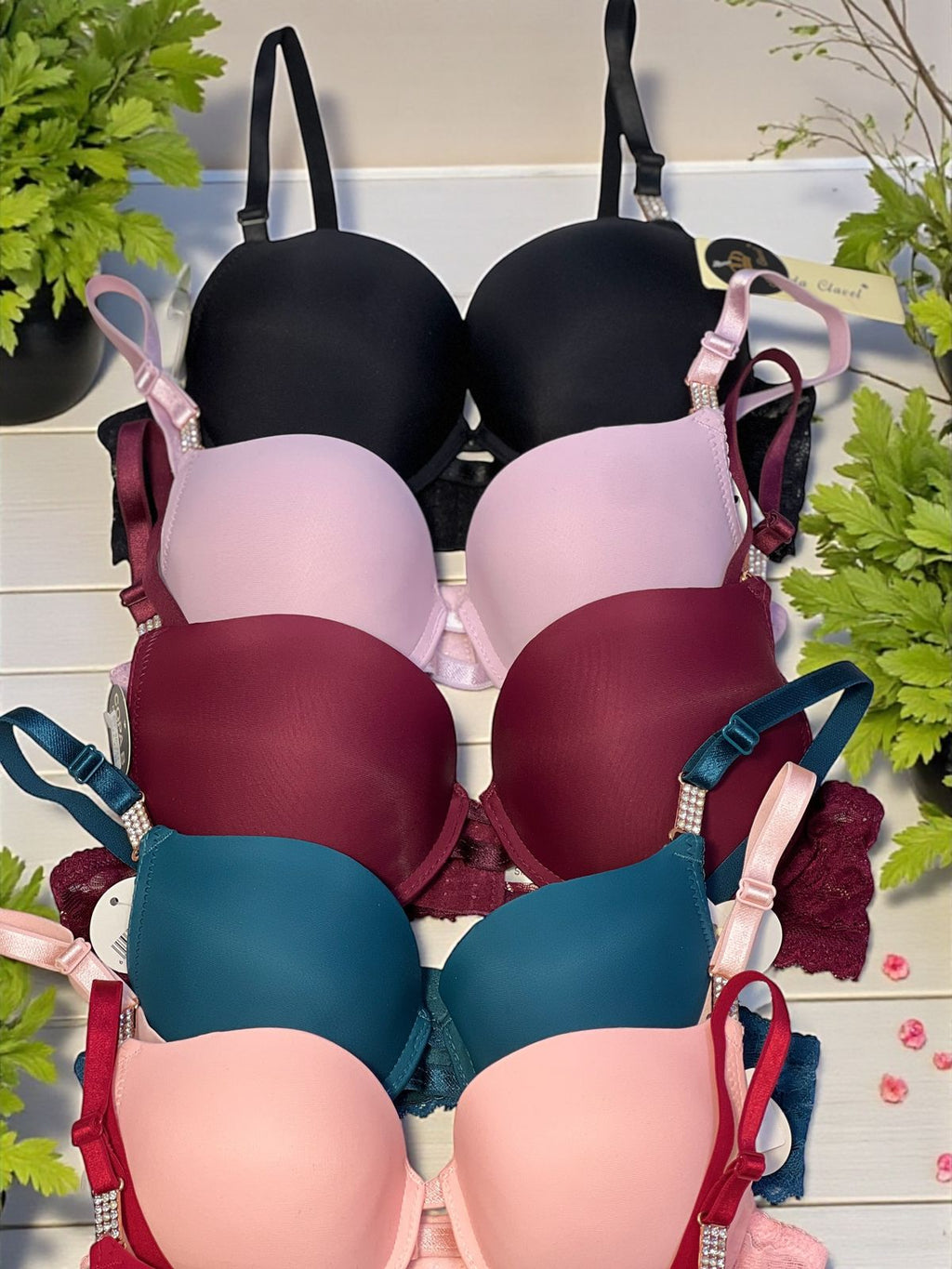 Crimson Desire – Premium Padded Bra & Lace Panty Set